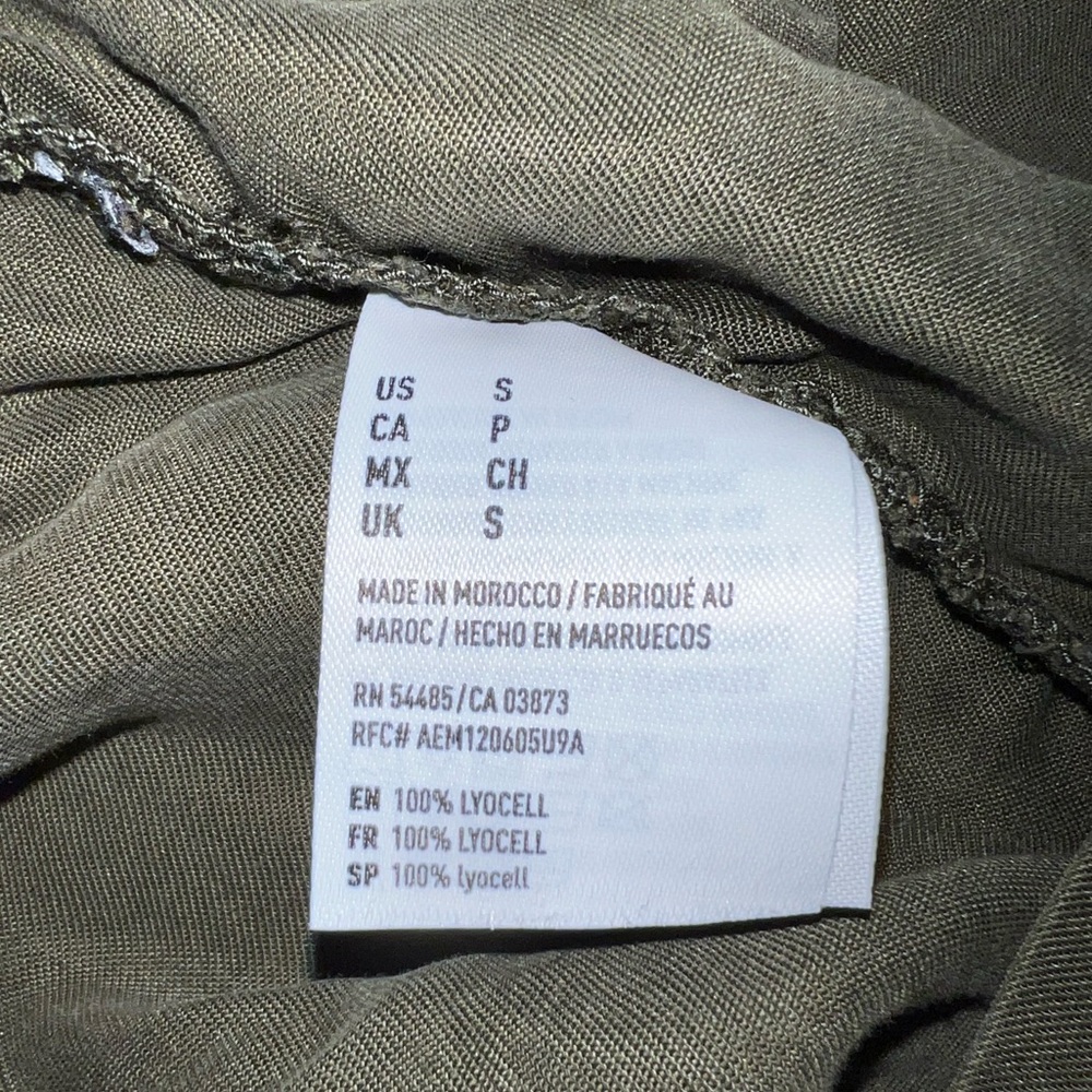 Vest - Picture 5 of 5